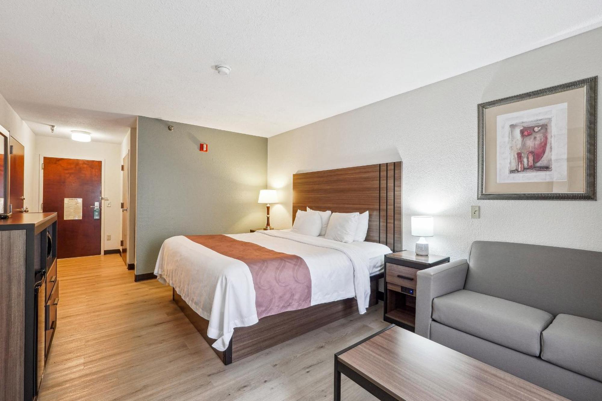 Quality Inn & Suites Dawsonville Exterior photo